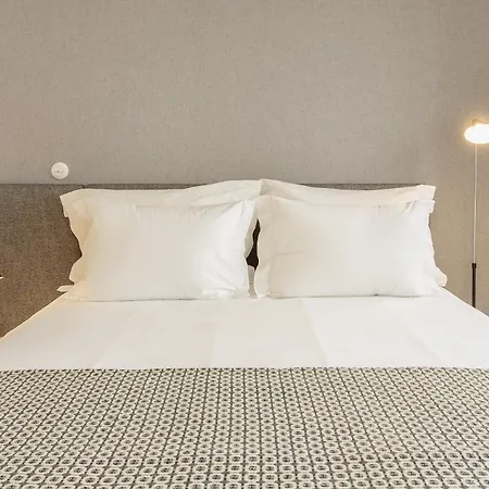 Youropo - Flores Porto Room photo